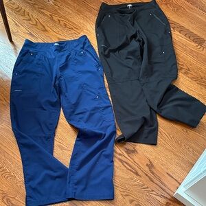 Two-Pack Women's Healing Hands Scrub Pants - Navy & Black